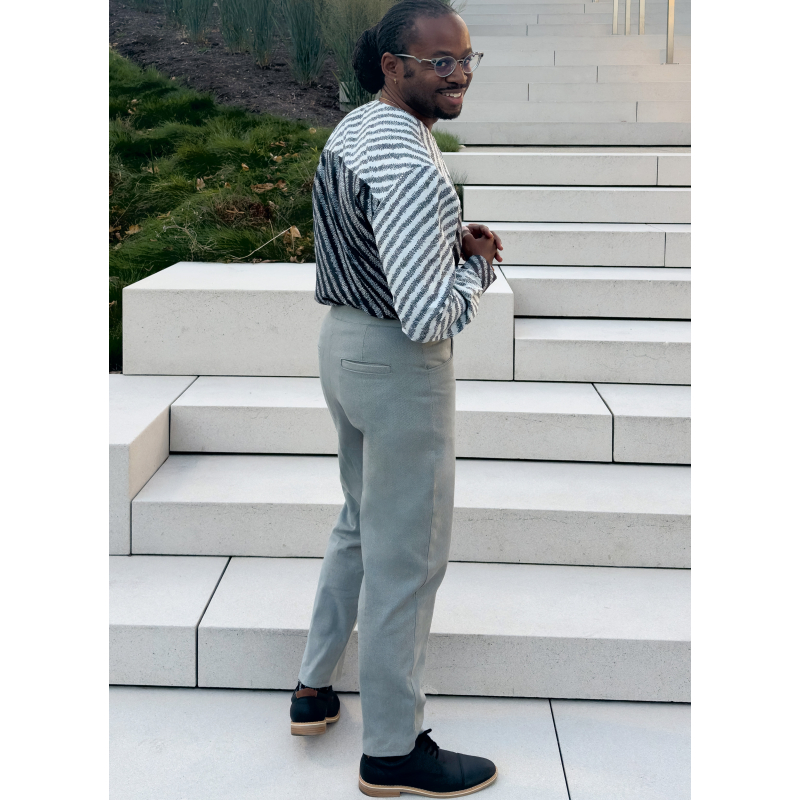 Patron KnowMe 2113.MLL (48-54) - Chemise et pantalon pour hommes