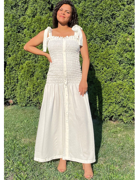 Patron KnowMe 2115.K5 (36-44) - Robe à smocks avec détails raffinés