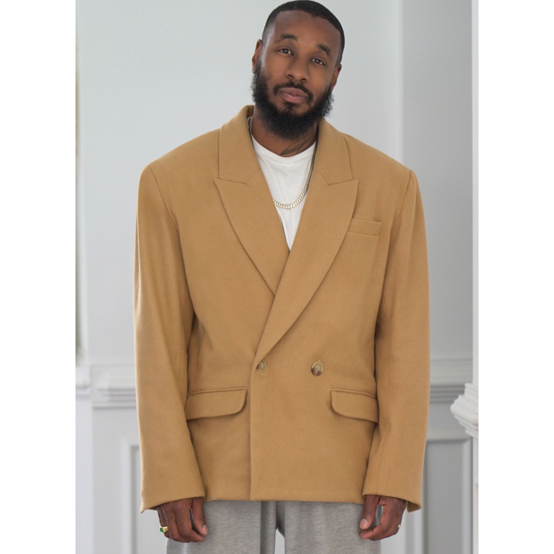 Patron KnowMe 2118.AA (46-54) - Veste oversize croisée avec détails raffinés