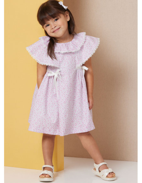 Patron Butterick 7032 A (6-3) - Robes pour enfants à volant ou col pétale