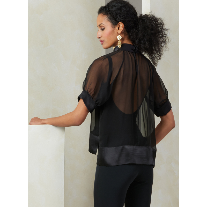 Patron Vogue 2090/B5 (36-42) - Haut col roulé à plis et manches raglan