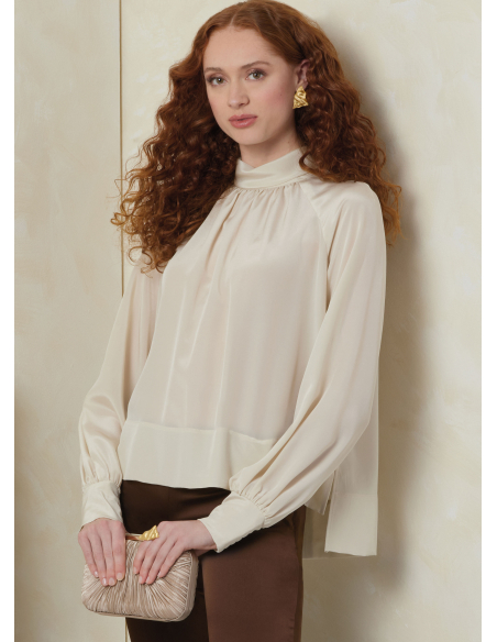 Patron Vogue 2090/B5 (36-42) - Haut col roulé à plis et manches raglan