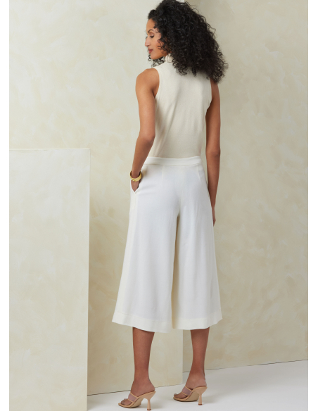 Patron Vogue 2094/Y5 (46-54) - Pantalon à jambes larges avec plis et ceinture boutonnée
