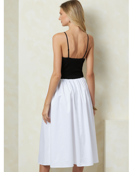 Patron Vogue 2095/A (36-50) - Jupe évasée plissée avec ouverture zippée et cordon