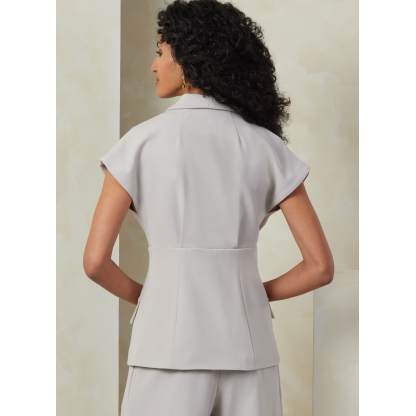 Patron Vogue 2097/H5 (34-42) - Ensemble haut col asymétrique, jupe ajustée et pantalon semi-ajusté 2