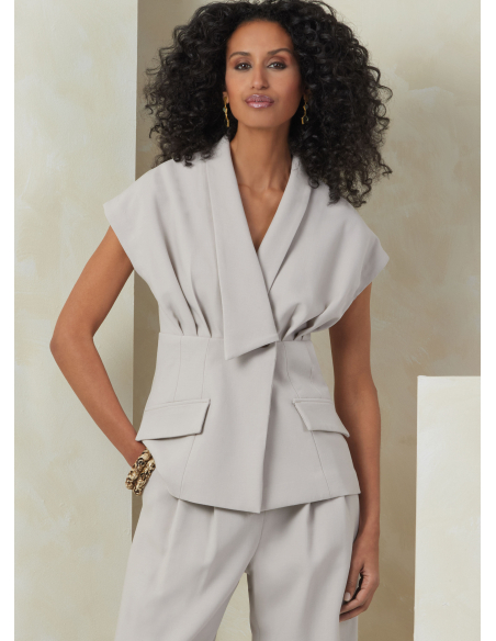 Patron Vogue 2097/U5 (44-52) - Ensemble haut col asymétrique, jupe ajustée et pantalon semi-ajusté