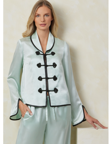 Patron Vogue 2099 (32-54) - Haut col châle à brandebourgs et pantalon évasé à attaches