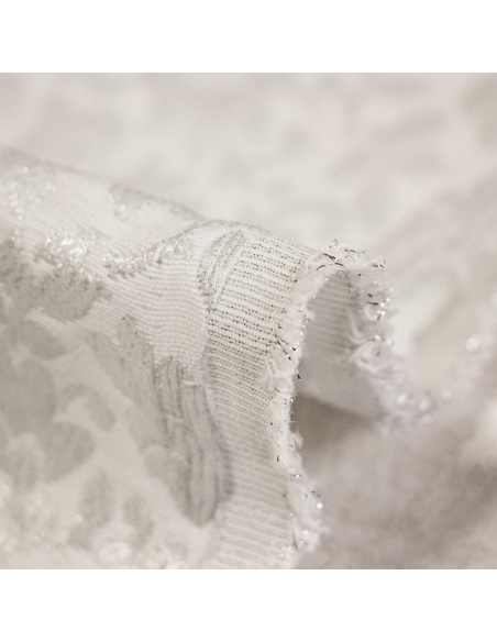 Broché - Blanc motif floral