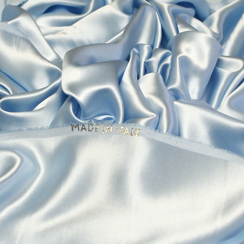 Satin 100% soie (25 mommes) - Ciel