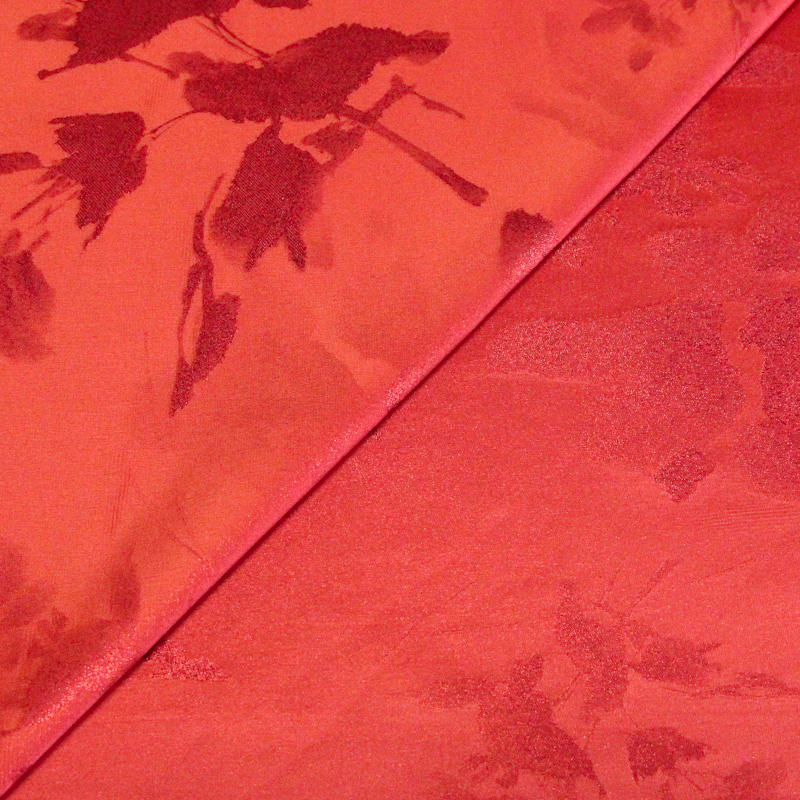 Broché - Rouge motif végétal