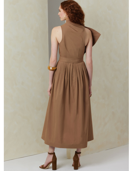 Patron Vogue 2084/U5 (44-52) - Robe sans bretelles et dessus de corsage asymétrique