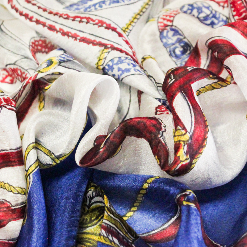 Carré 100% soie - Cordage d'élégance