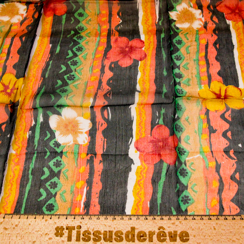 Carré mousseline 100% soie - Fleurs...