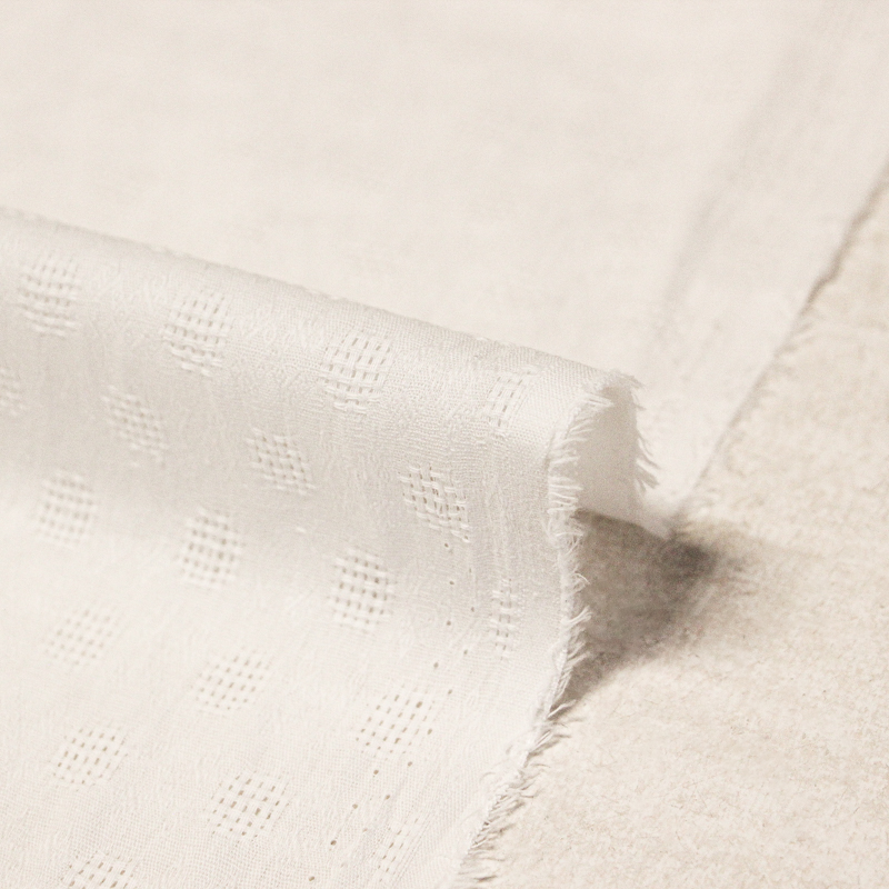 Gaze 100% coton ajouré - Blanc cassé