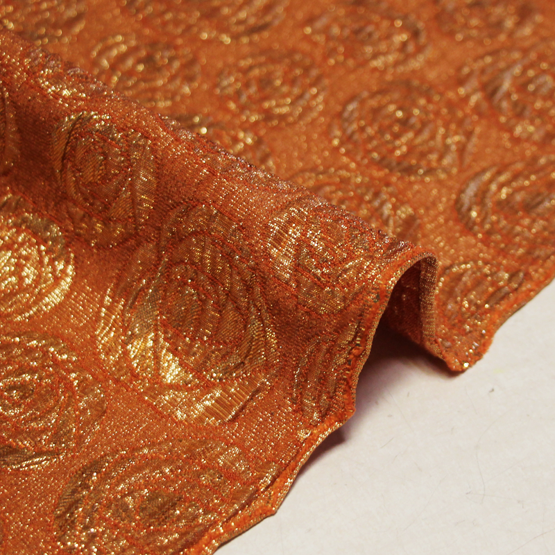 Brocart de soie - Fleur doré fond orange