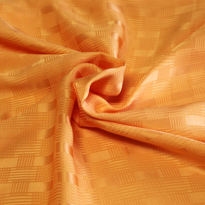 Satin 100% soie jacquard - Carreaux...