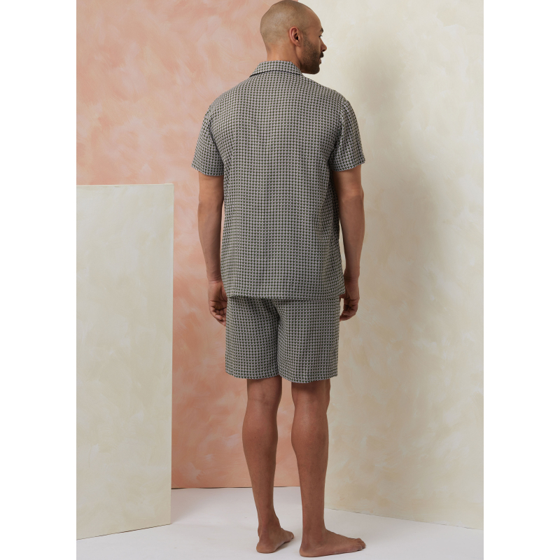 Patron Vogue 2121 (46-68) - Pyjama...