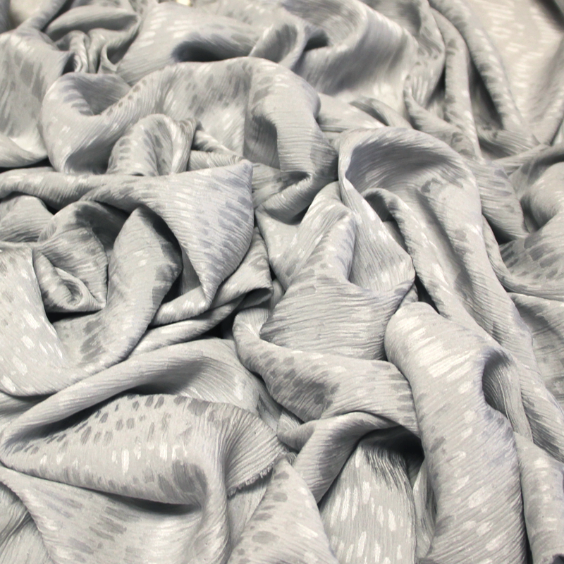 Satin crinckle 100% soie jacquard - Laure gris