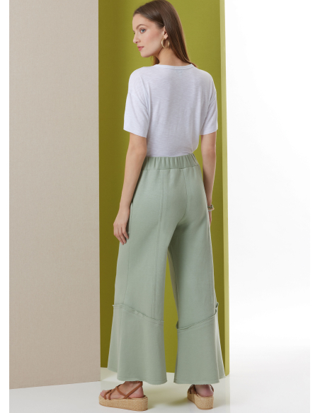 Patron Butterick  7043 (34-52) - Pantalon pull‑on décontracté