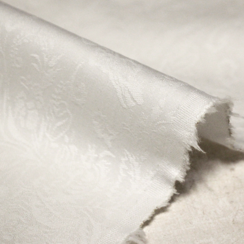 Jacquard 100% coton - Fleuri blanc...