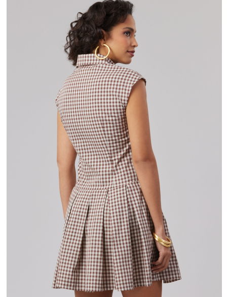 Patron McCall's 8576.U5 (44-52) - Robe taille basse à plis box & manches variées