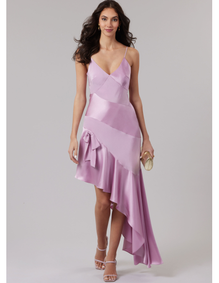 Patron McCall's 8582.Y5 (46-54) - Robe ajustée à bretelles spaghetti et jupe biais