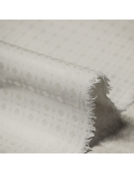 Satin coton & élasthanne - Losanges quadrillé fond blanc cassé