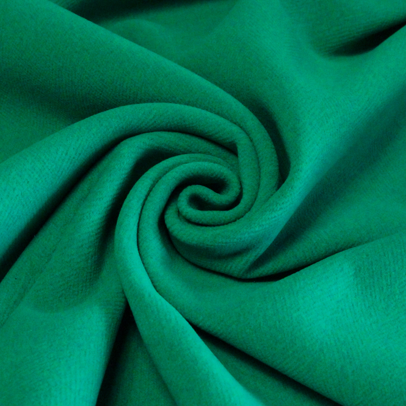 Drap de laine double épaisseur...