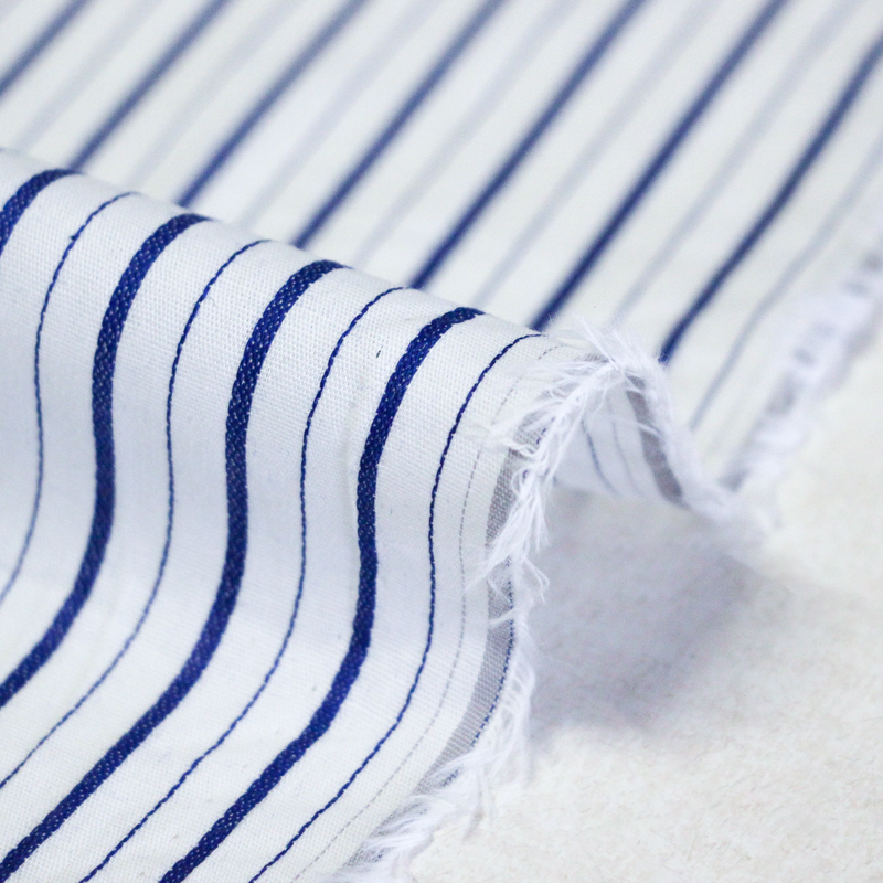 Popeline 100% coton - Rayure alternée...