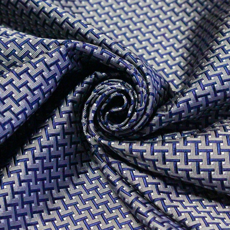 Jacquard 100% soie - Entrelacs bleu...
