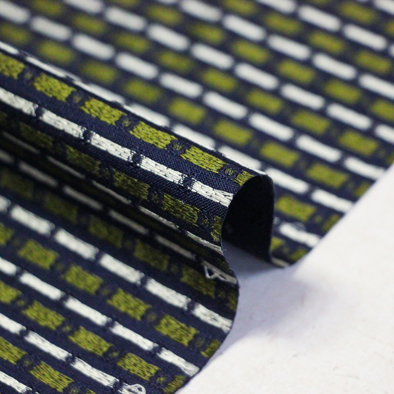 Jacquard 100% soie - Pois et petites...