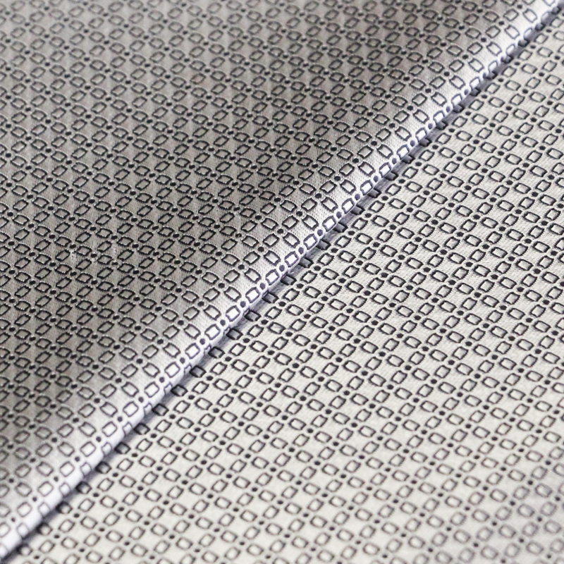 Jacquard 100% soie - Chaîne...