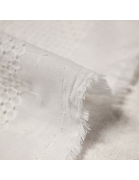 Broderie anglaise 100% coton - Pois ajourés