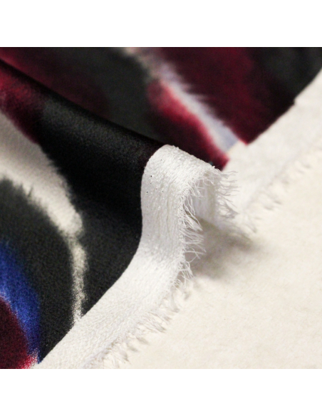 Crêpe satin - Motif abstrait bordeaux et bleu