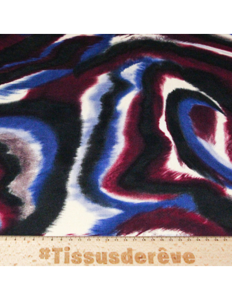 Crêpe satin - Motif abstrait bordeaux et bleu