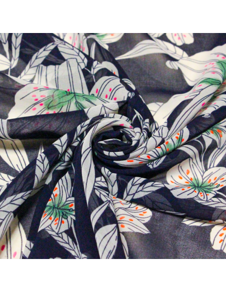 Georgette - Fleurs blanches fond marine