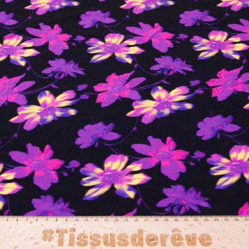 Crêpe 100% viscose - Fleurs violettes...