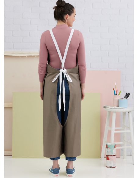 Patron Simplicity 3021.A (34-52) - Tablier & pantalon tablier pour femmes
