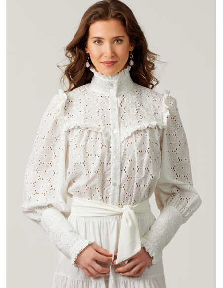 Patron McCall's 8620.A (34-42) - Blouses boutonnées élégantes