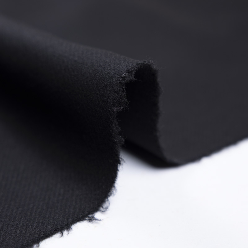 Drap de laine vierge sergé double...