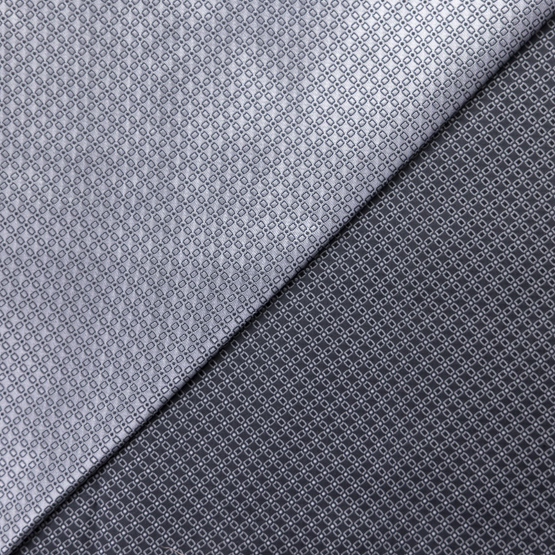 Jacquard 100% soie - Chaîne...