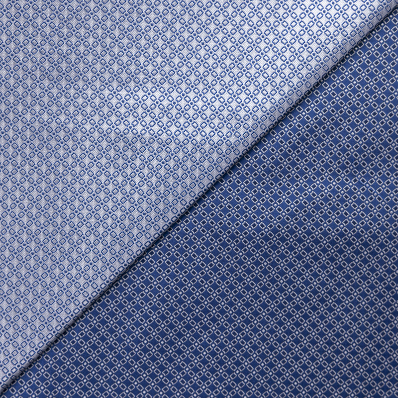 Jacquard 100% soie - Chaîne...