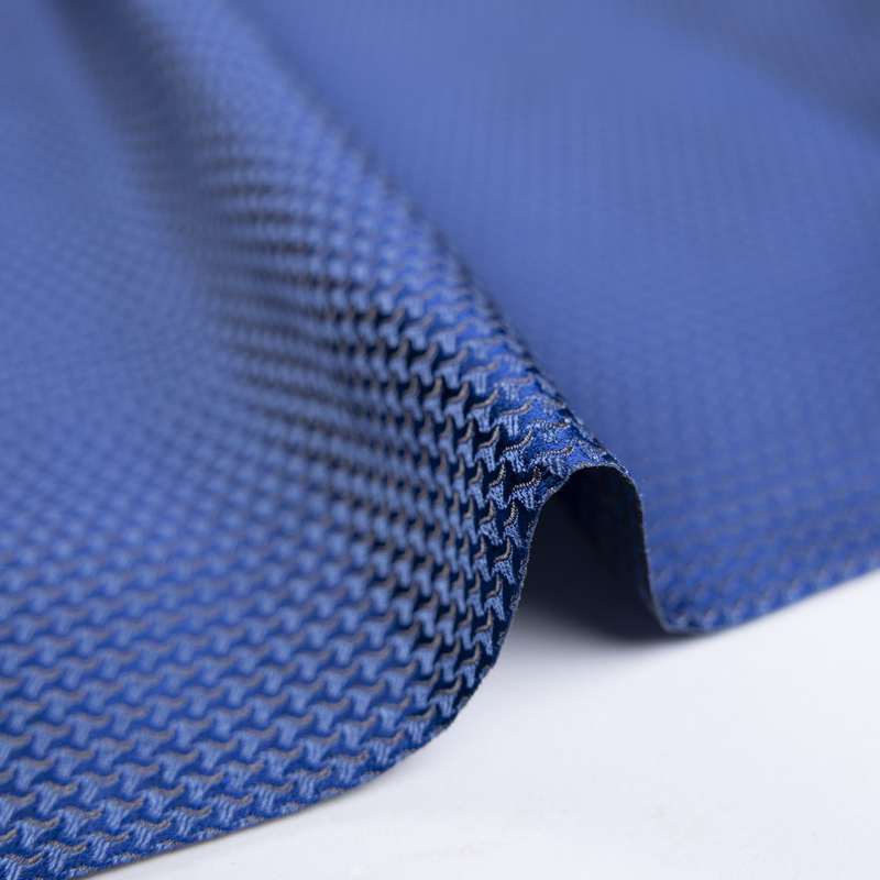 Jacquard 100% soie - Crochet bleu...