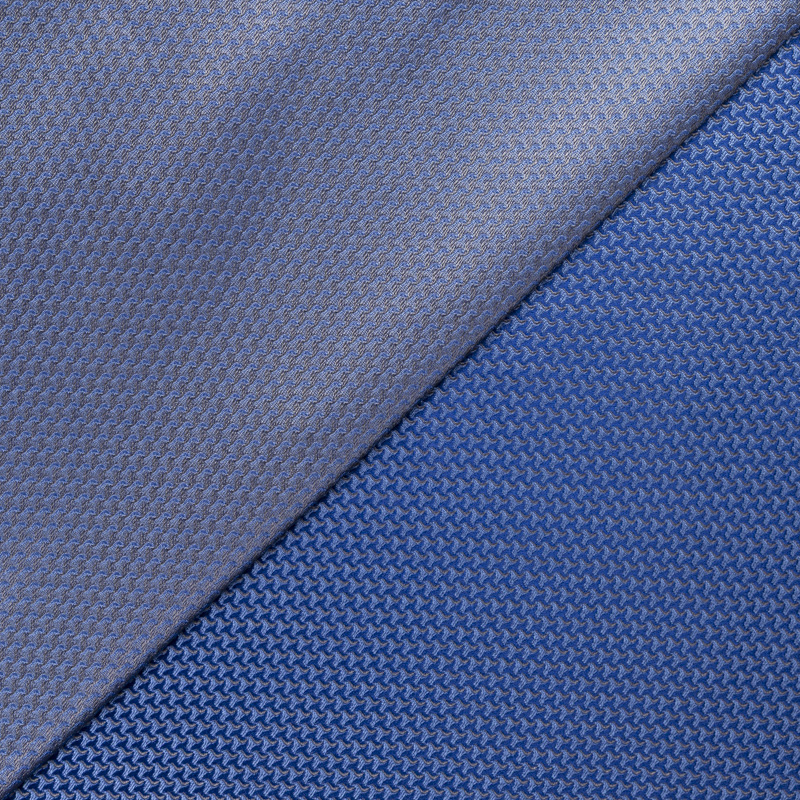 Jacquard 100% soie - Crochet bleu...