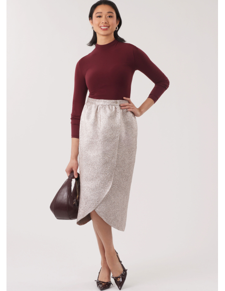 Patron New Look 6813 - Jupe portefeuille deux longueurs