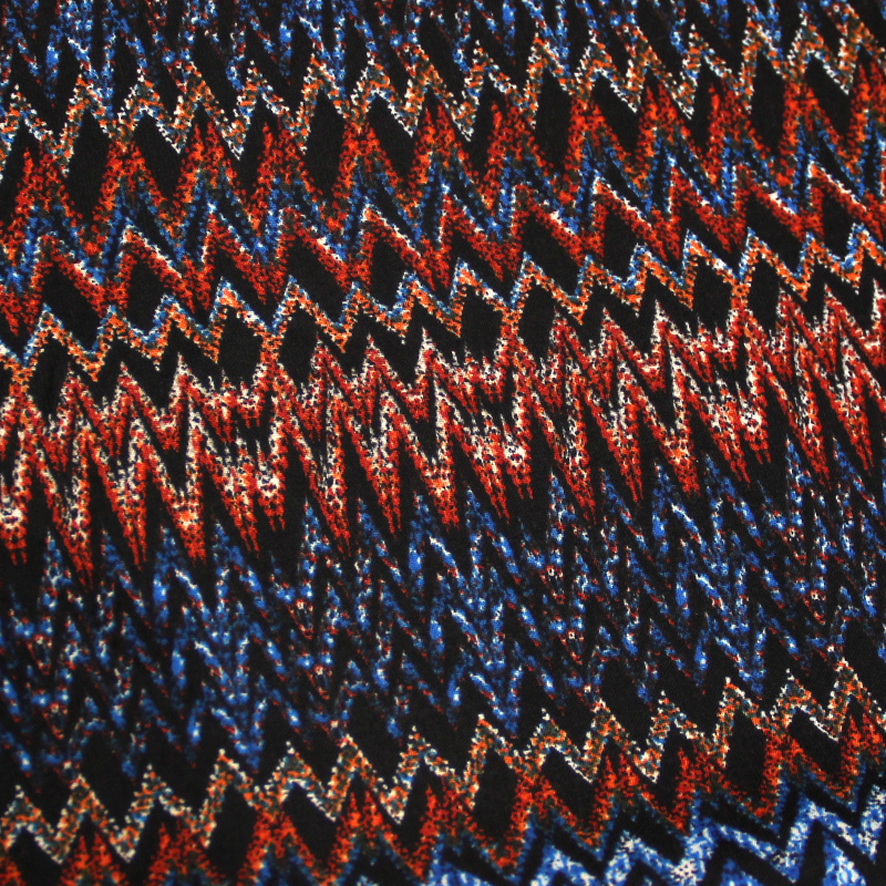 Javanaise imprimée - Chevrons éthniques bleu & rouge