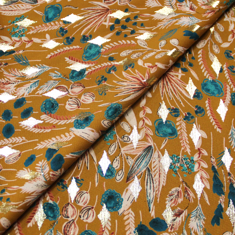 Javanaise imprimée - Fleurs turquoises fond orangé détails dorés