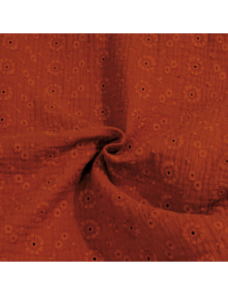 Broderie anglaise sur double gaze fleuri - Framboise