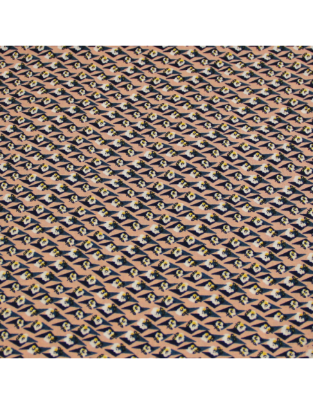 Javanaise - Fleur solitaire géométrique fond rose pâle