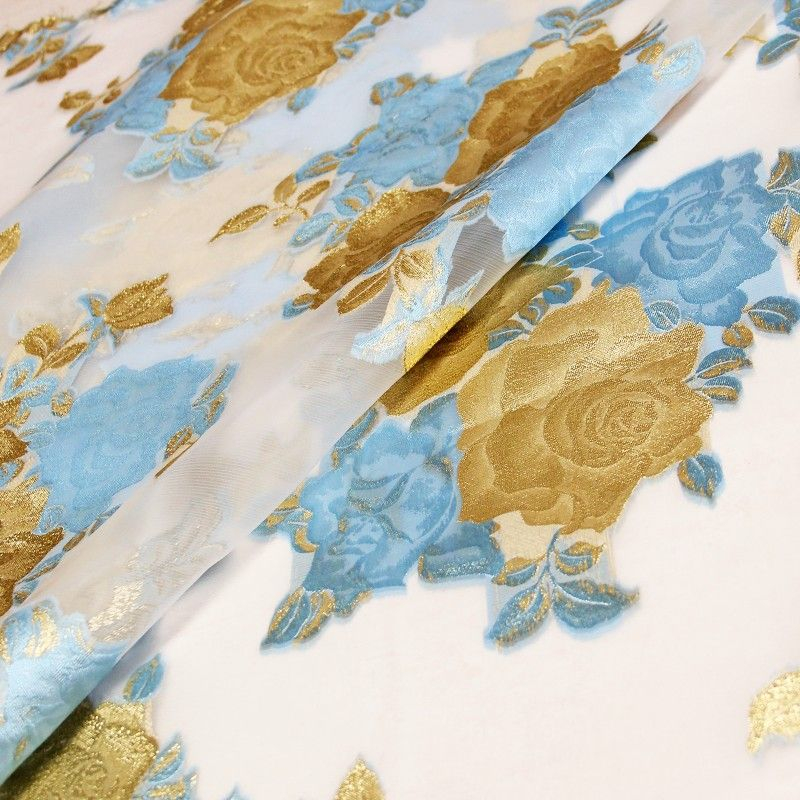 Tissu broché - Rose bleu & doré fond blanc